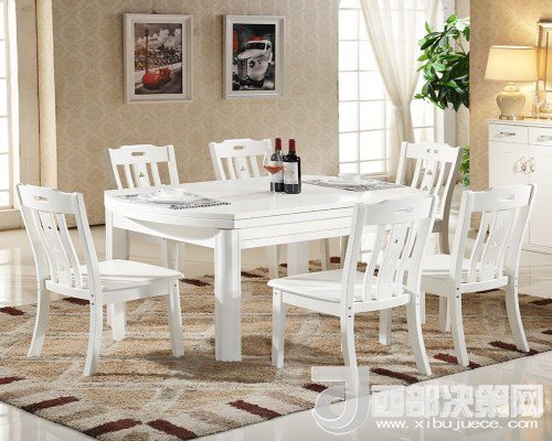 喜歡白色餐桌 但椅子該如何搭配？