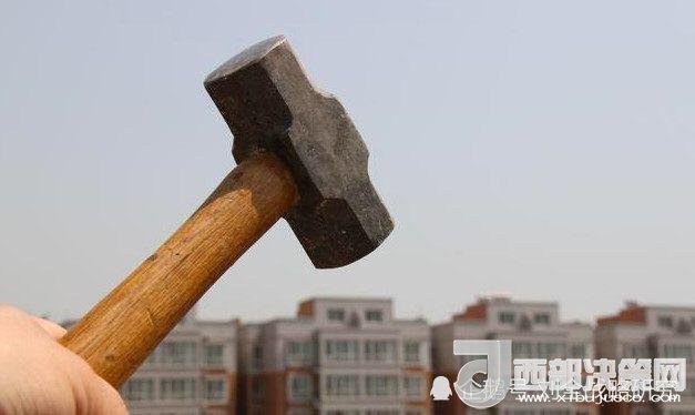 房地產(chǎn)專家劉全！高房?jī)r(jià)傷害了多少人？