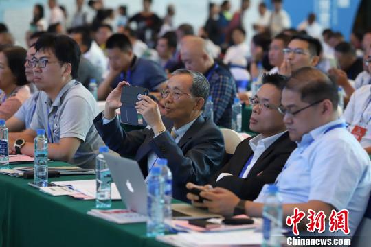 研討會(huì)現(xiàn)場(chǎng)圖?！■暮陚?攝