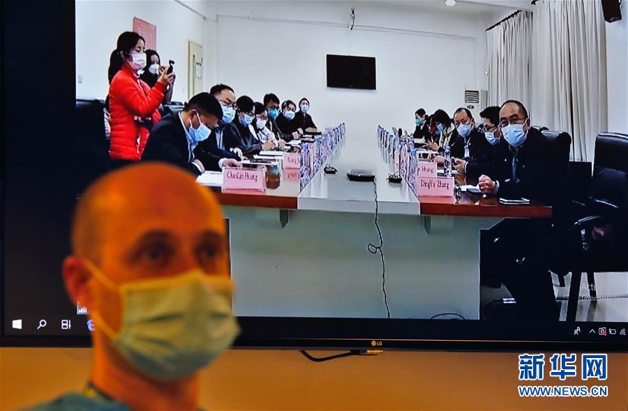 （聚焦疫情防控·圖文互動(dòng)）（13）分秒必爭(zhēng)！一切為了治病救人——中國(guó)抗疫生命至上的生動(dòng)實(shí)踐