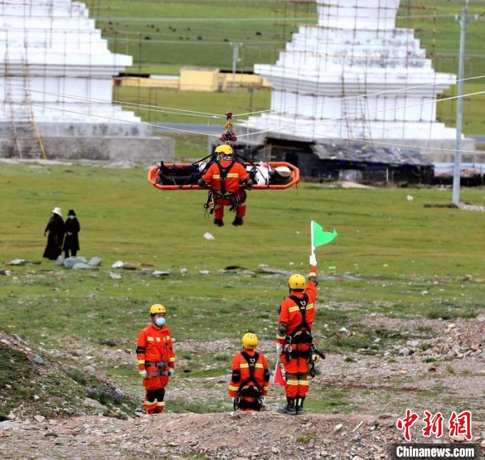 圖為應(yīng)急演練現(xiàn)場。青海省應(yīng)急廳