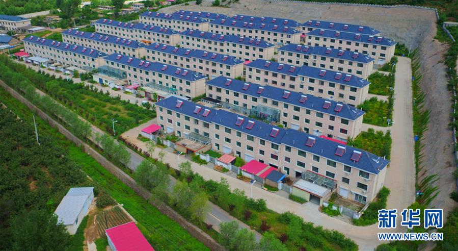 （新華全媒頭條·走向我們的小康生活·圖文互動）（12）長城腳下，小康村串成“珍珠鏈”