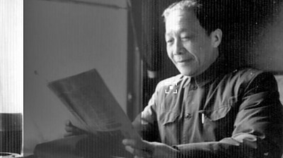 舍我其誰報國志，碧血丹心愛國情