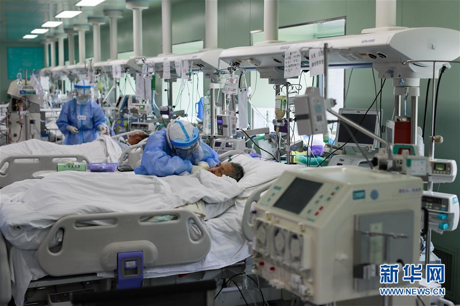 （新華全媒頭條·圖文互動）（13）同舟共濟(jì)戰(zhàn)“疫”記——中國抗擊新冠肺炎疫情全紀(jì)實(shí)