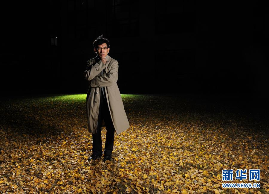 （在習(xí)近平新時(shí)代中國(guó)特色社會(huì)主義思想指引下——新時(shí)代新作為新篇章·習(xí)近平總書(shū)記關(guān)切事·圖文互動(dòng)）（8）探“微觀(guān)世界” 抓“關(guān)鍵變量”——我國(guó)科學(xué)家與量子“糾纏”的故事